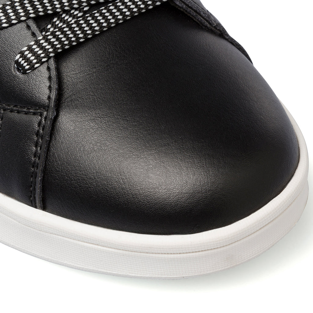 Sneakers nere da uomo con dettaglio biancorosso Ducati