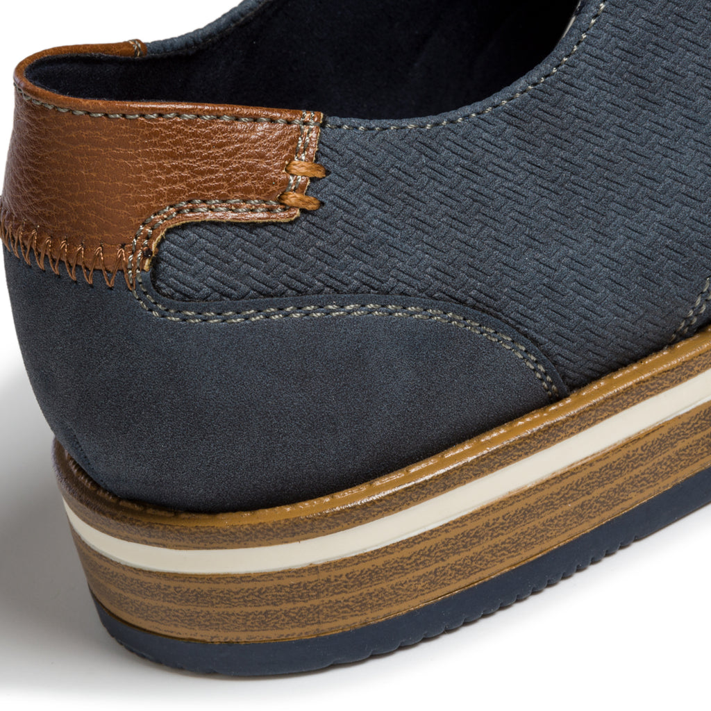 Stringate blu navy con allacciatura Derby Patrick