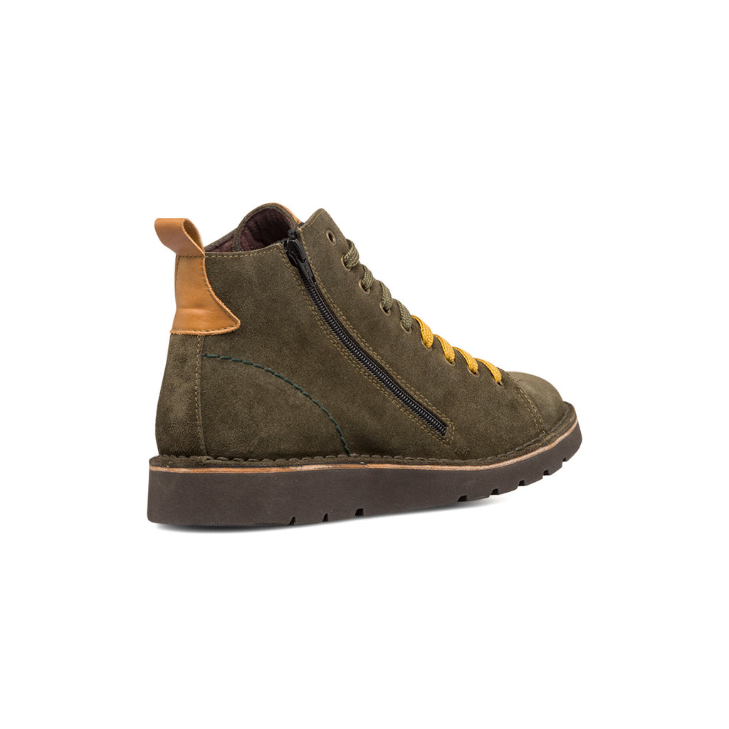 Sneakers alte in pelle verdi da uomo con lacci bicolore Primopiano