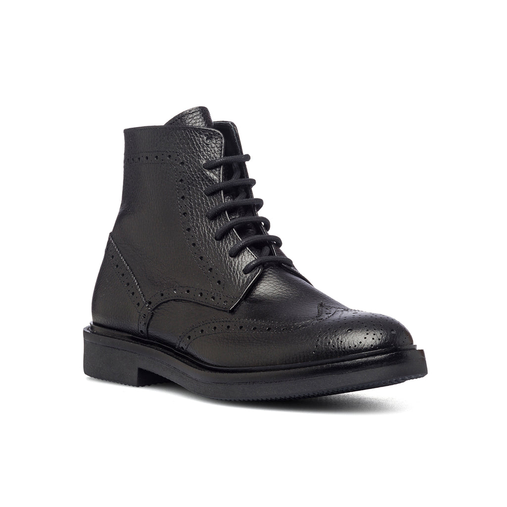 Stivaletti neri in pelle con dettagli brogue Primopiano