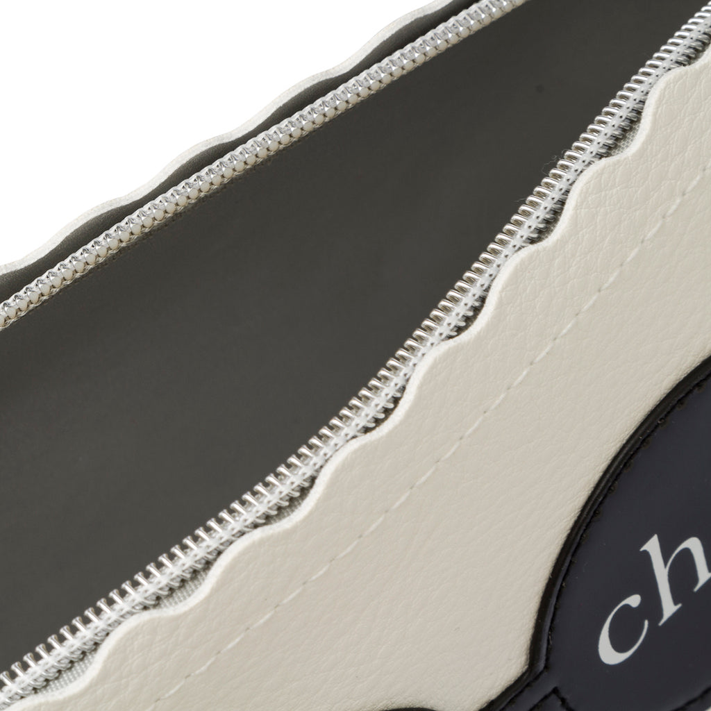 Necessaire bianco da donna con chiusura a zip Camomilla Milano