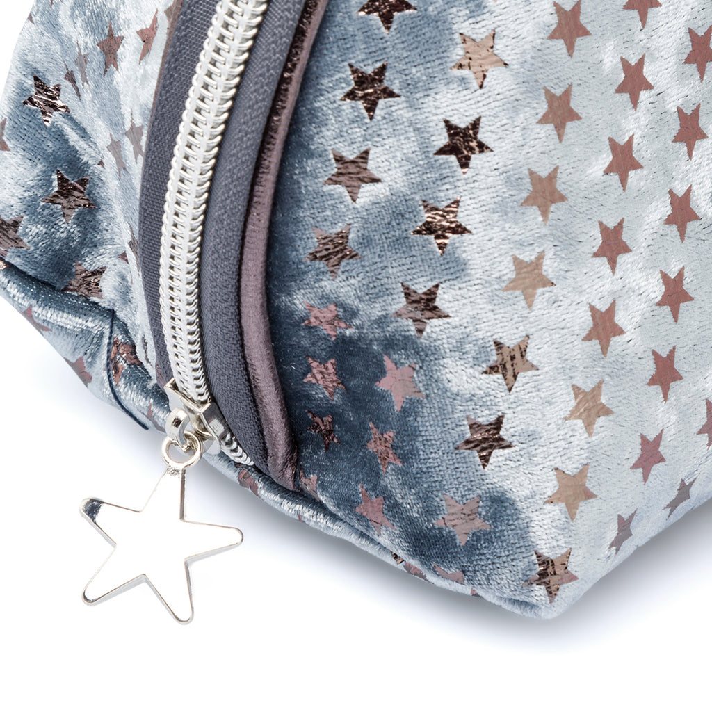 Pouch blu da donna con chiusura a zip Camomilla Milano