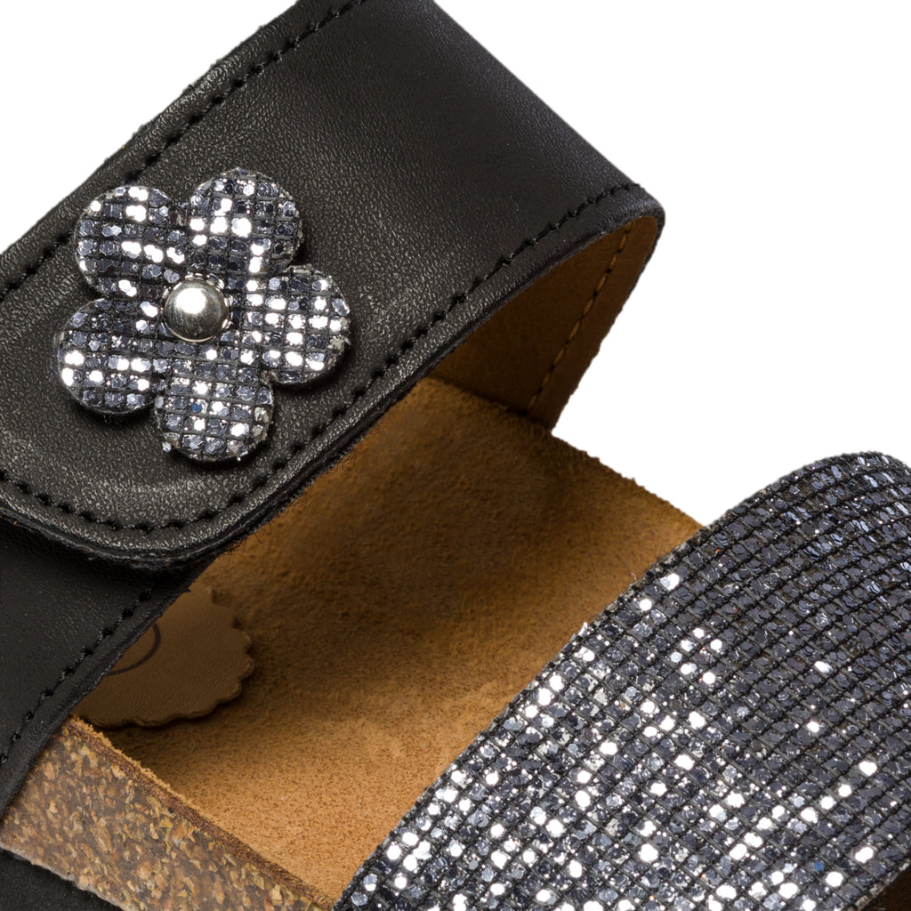 Ciabatte colore nero e argento con applicazione di strass Italia Trend Sara