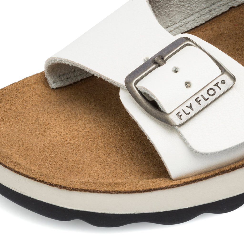 Ciabatte da donna bianche in pelle con sottopiede anatomico Fly Flot