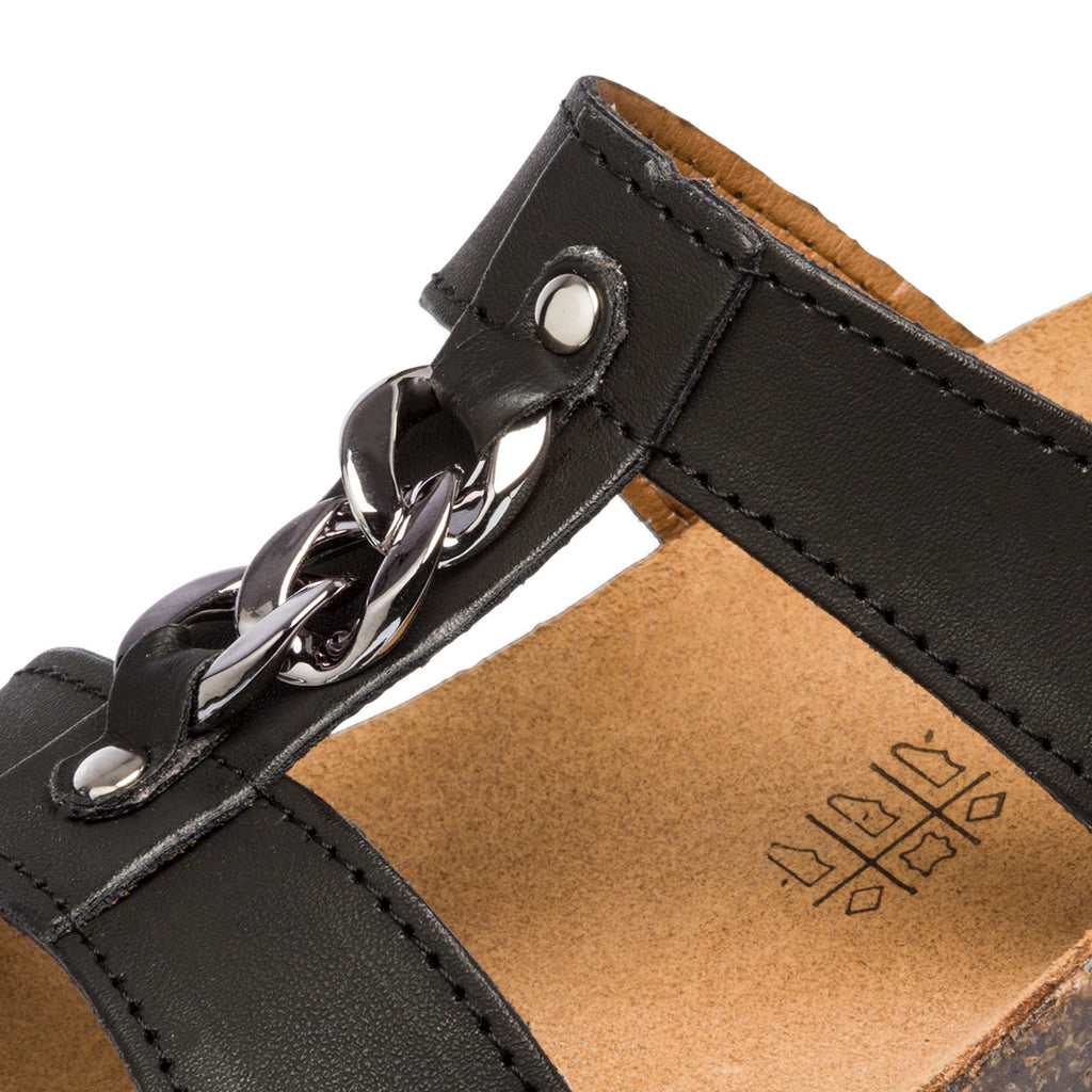 Ciabatte nere da donna con catenina Italia Trend Marta