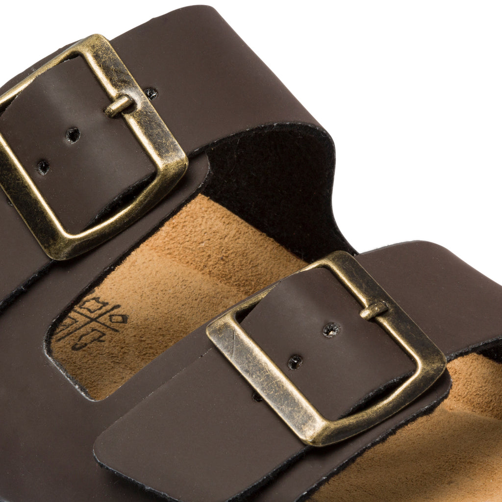 Ciabatte marroni da donna con fibbie in metallo Italia Trend Sabina