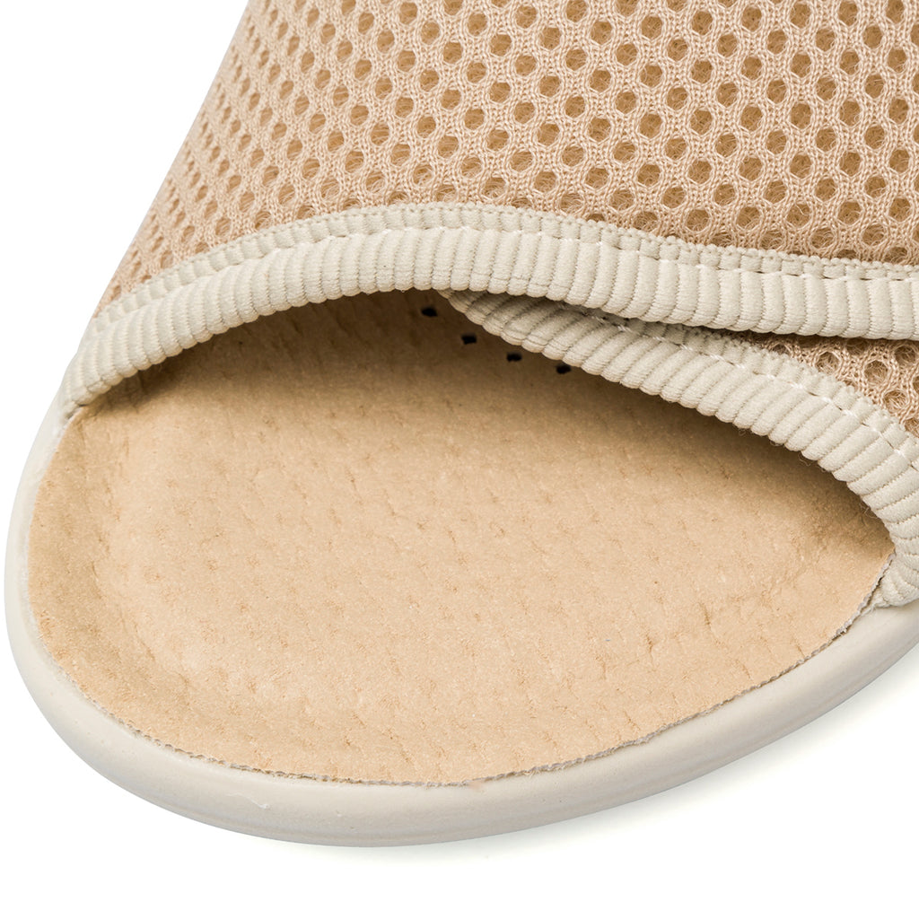 Ciabatte beige da donna con sottopiede in pelle Fly Flot