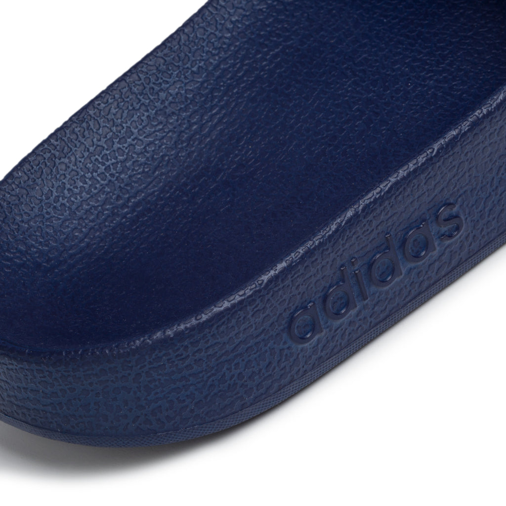 Ciabatte blu in gomma con logo a contrasto adidas Adilette Aqua