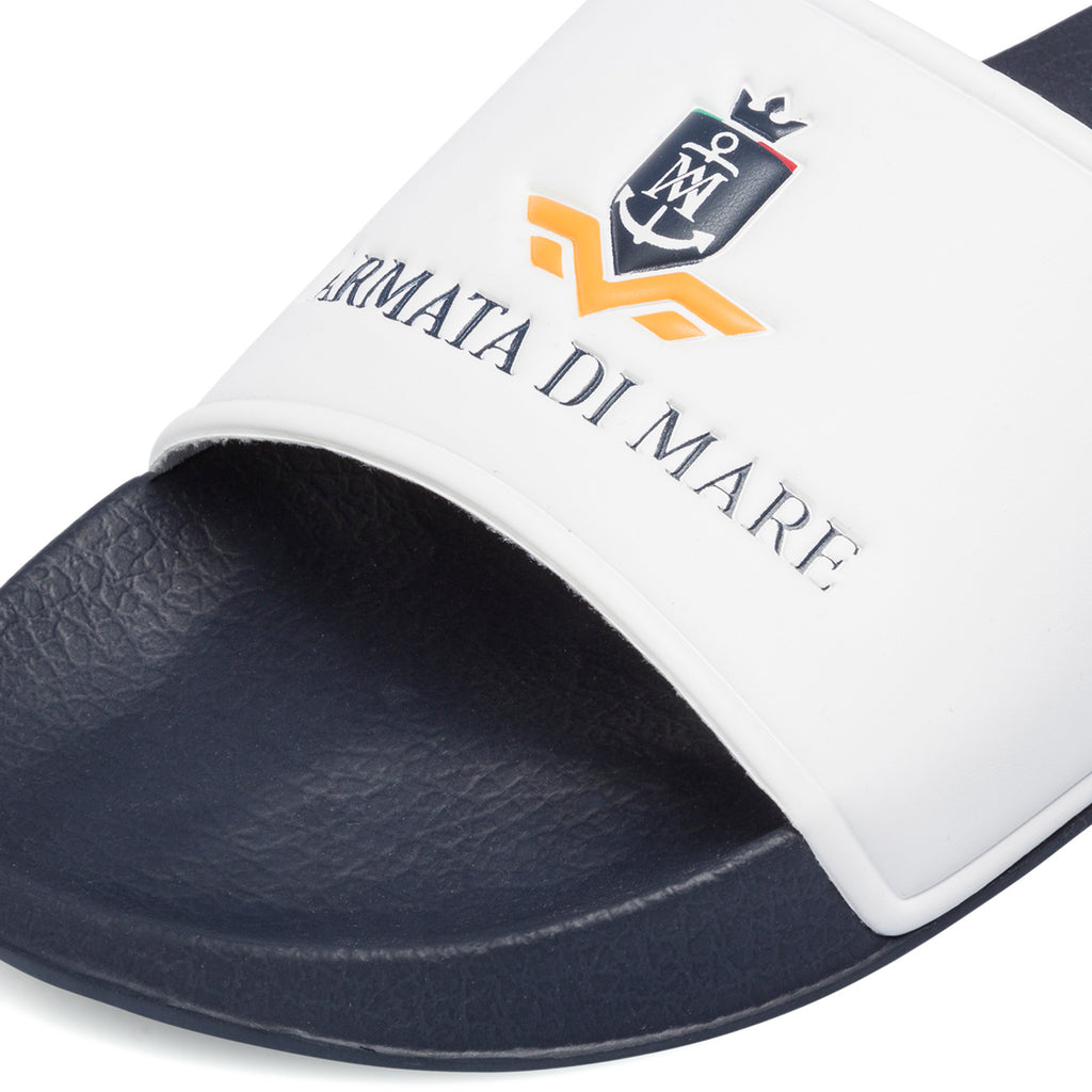 Ciabatte da uomo bianche e blu con logo sulla fascia Armata di Mare