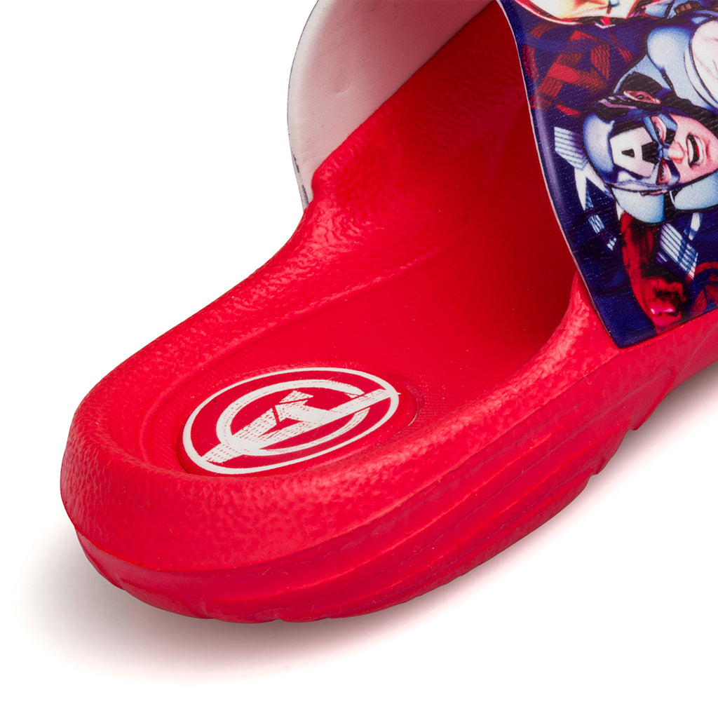Ciabatte rosse da bambino con logo Avengers