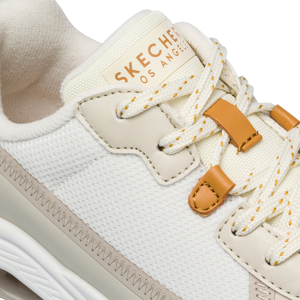 Sneakers off-white da donna con suola ad aria Skechers Uno