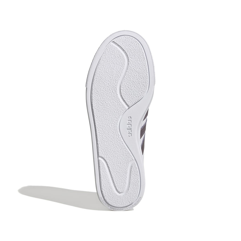 Sneakers bianche da donna con suola platform adidas Court