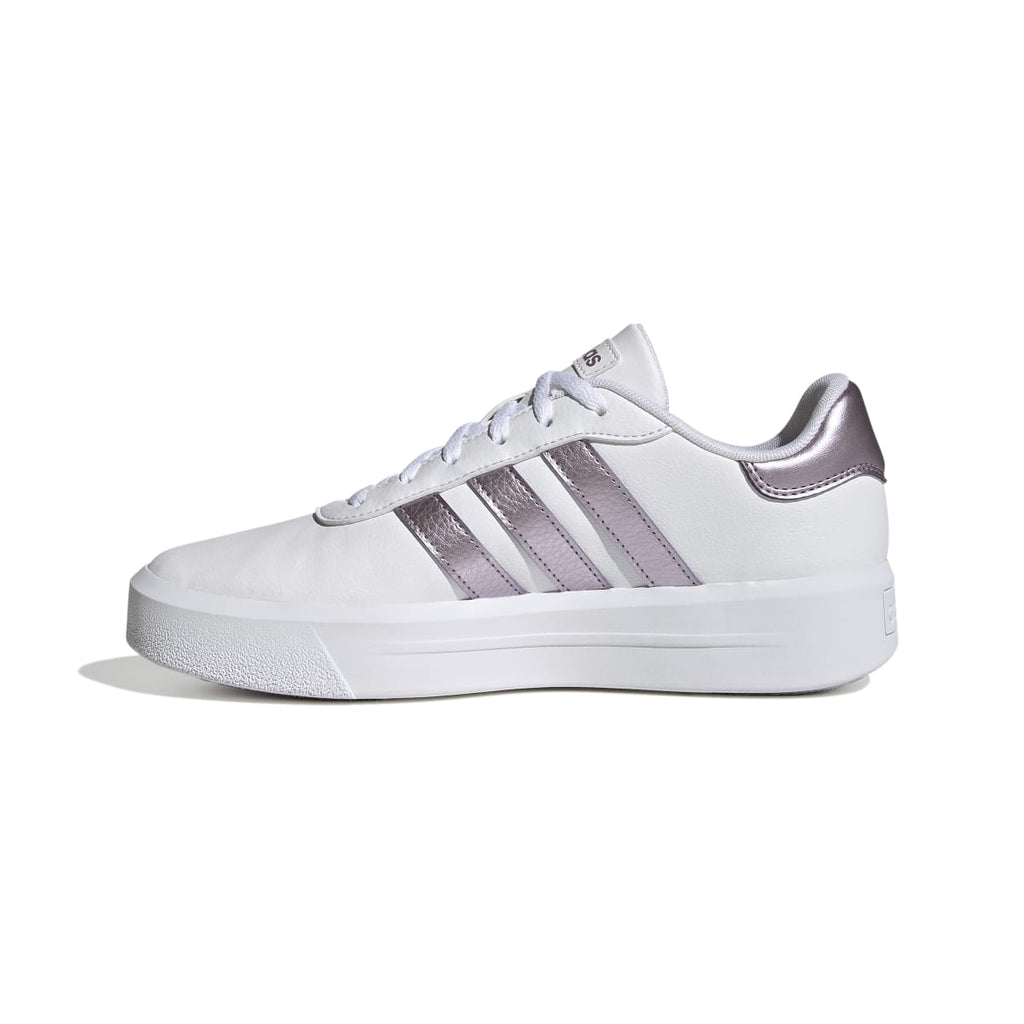 Sneakers bianche da donna con suola platform adidas Court