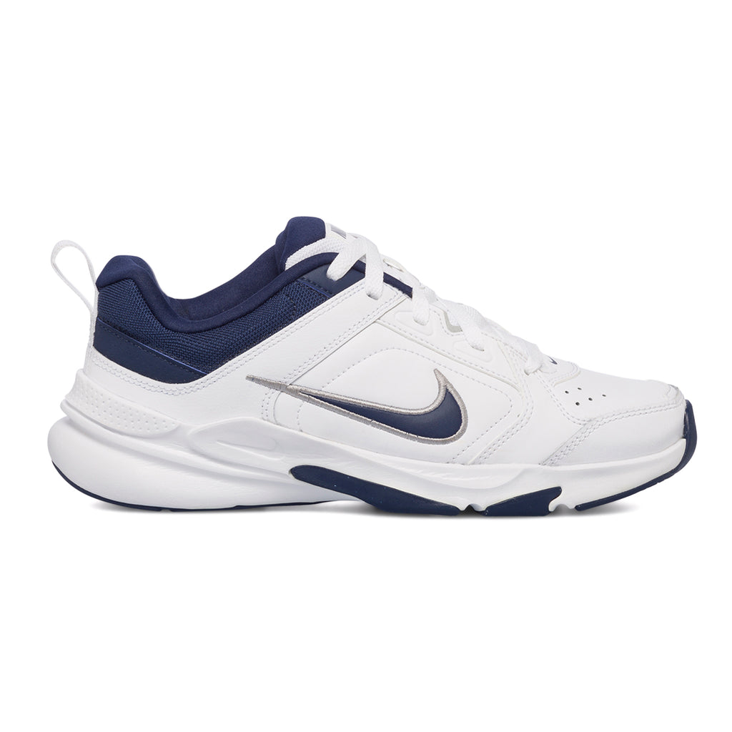 Scarpe da ginnastica bianche da uomo Nike Defy All Day