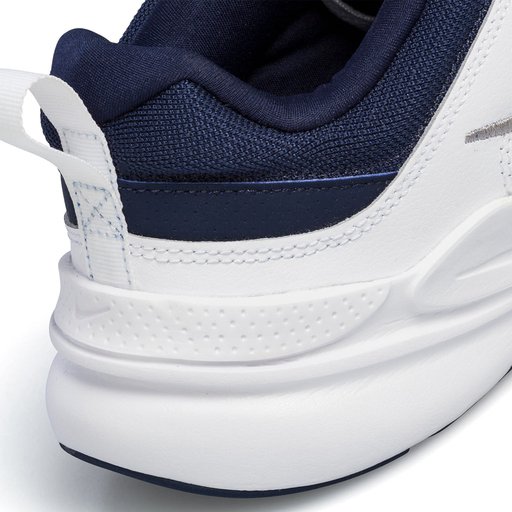 Scarpe da ginnastica bianche da uomo Nike Defy All Day