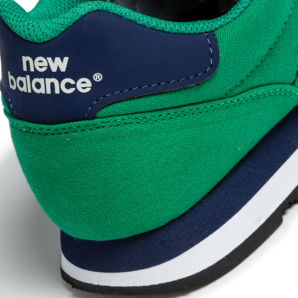 Sneakers verdi in tessuto mesh con logo a contrasto New Balance 500