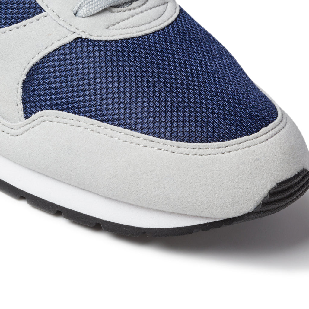 Sneakers bianche e blu in tessuto mesh Puma St Runner V2