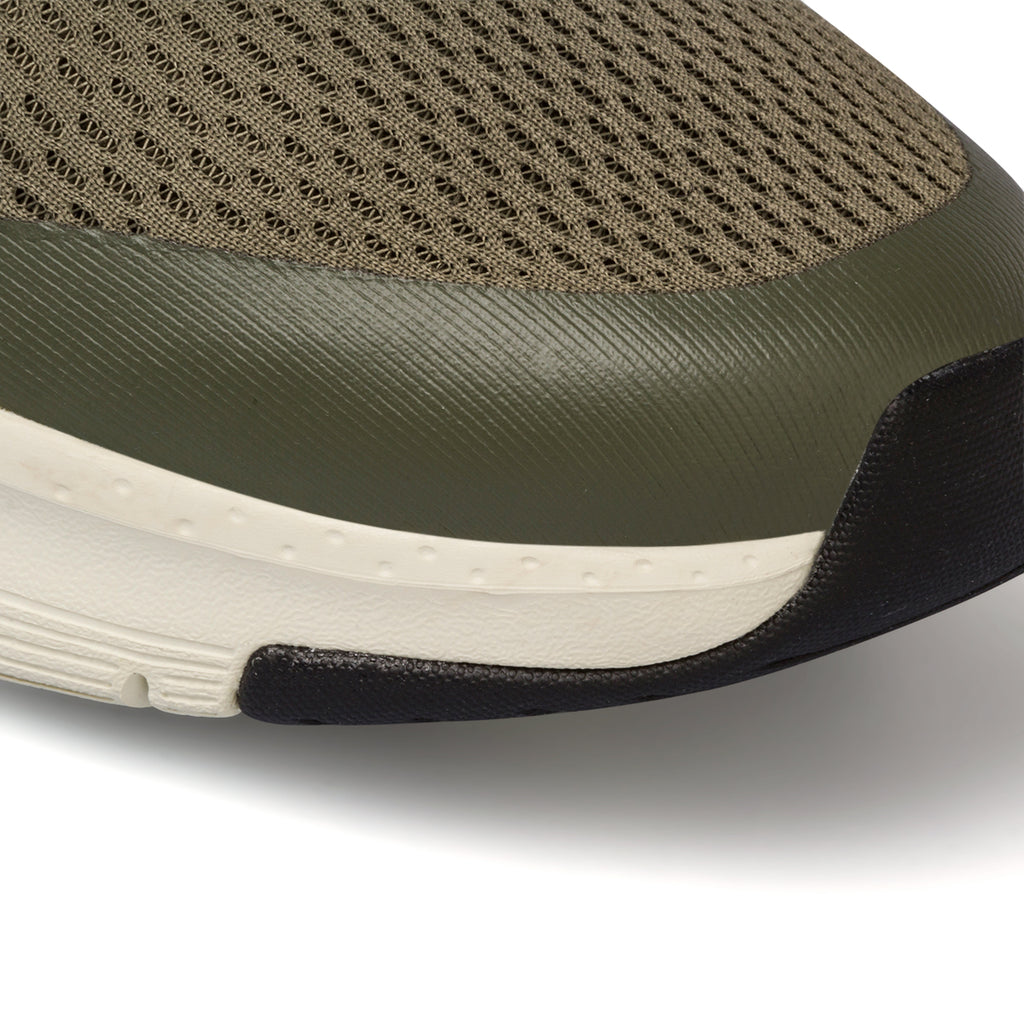 Sneakers verdi da uomo in tessuto mesh con soletta Air-Cooled Skechers Arch-Fit