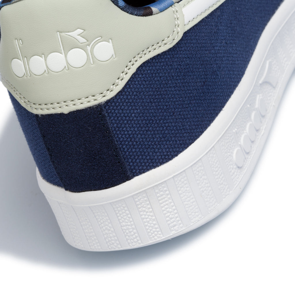 Sneakers blu con logo a contrasto Diadora Game Cv