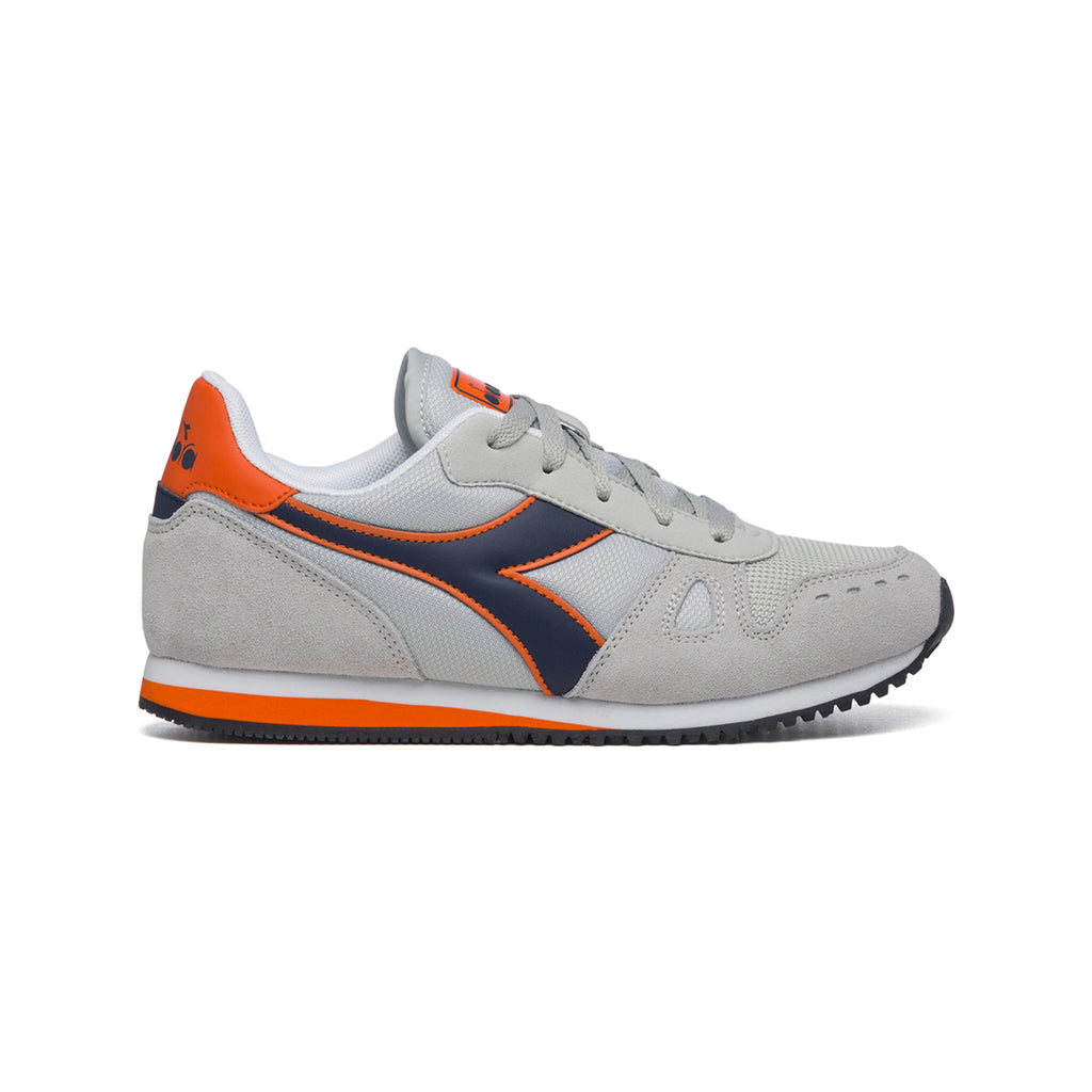 Scarpe da running grigie con logo laterale a contrasto Diadora Simple Run Gs