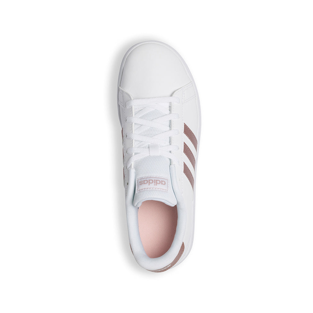 Sneakers bianche con strisce laterali a contrasto adidas Grand Court K