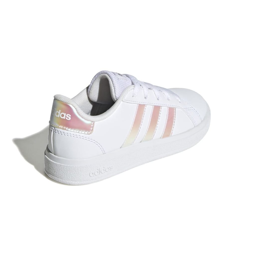 Sneakers bianche da ragazza con strisce iridescenti adidas Grand Court 2.0 K