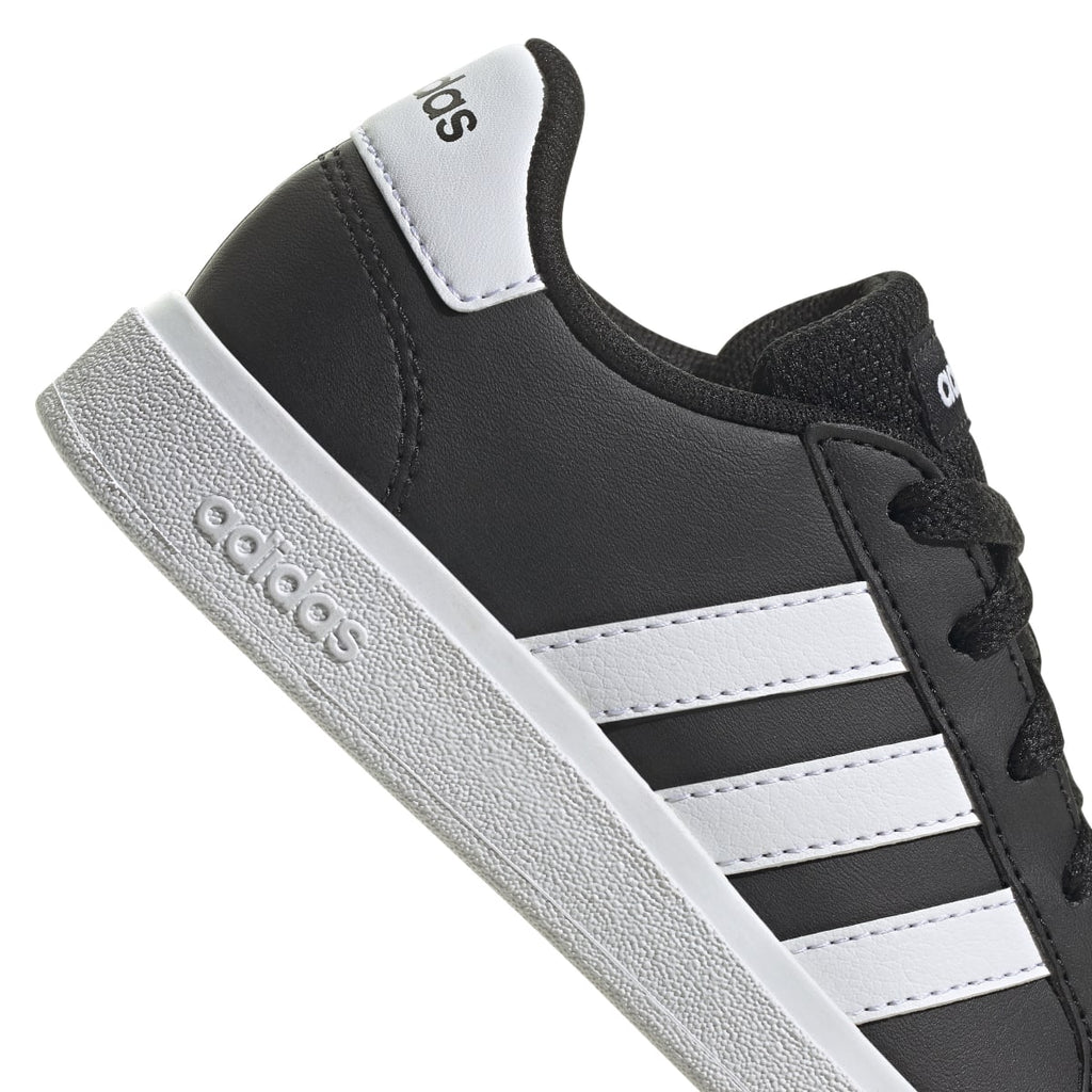 Sneakers nere da ragazzo con strisce a contrasto adidas Grand Court 2.0 K