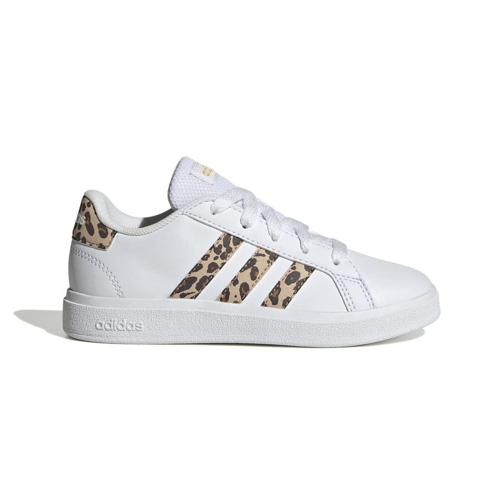 Sneakers bianche da ragazza con strisce animalier adidas Grand Court 2.0 K