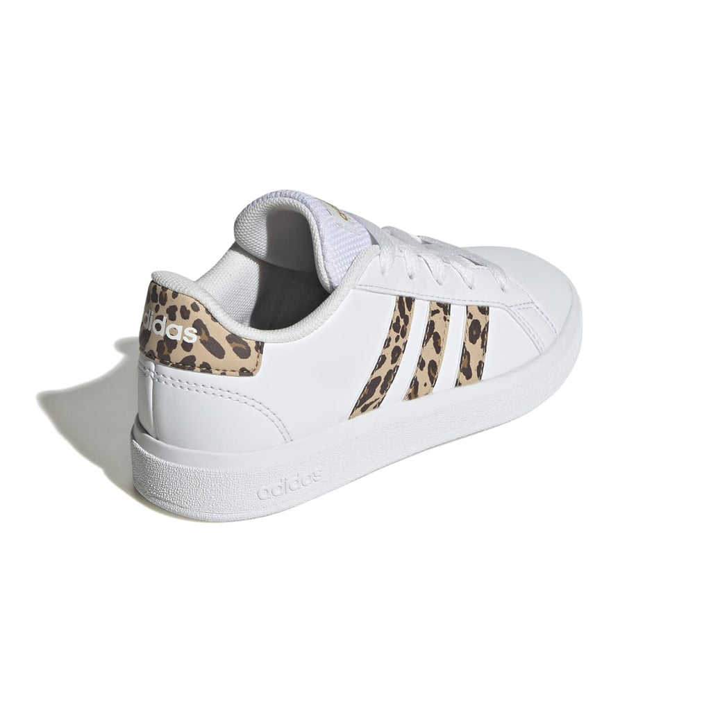 Sneakers bianche da ragazza con strisce animalier adidas Grand Court 2.0 K