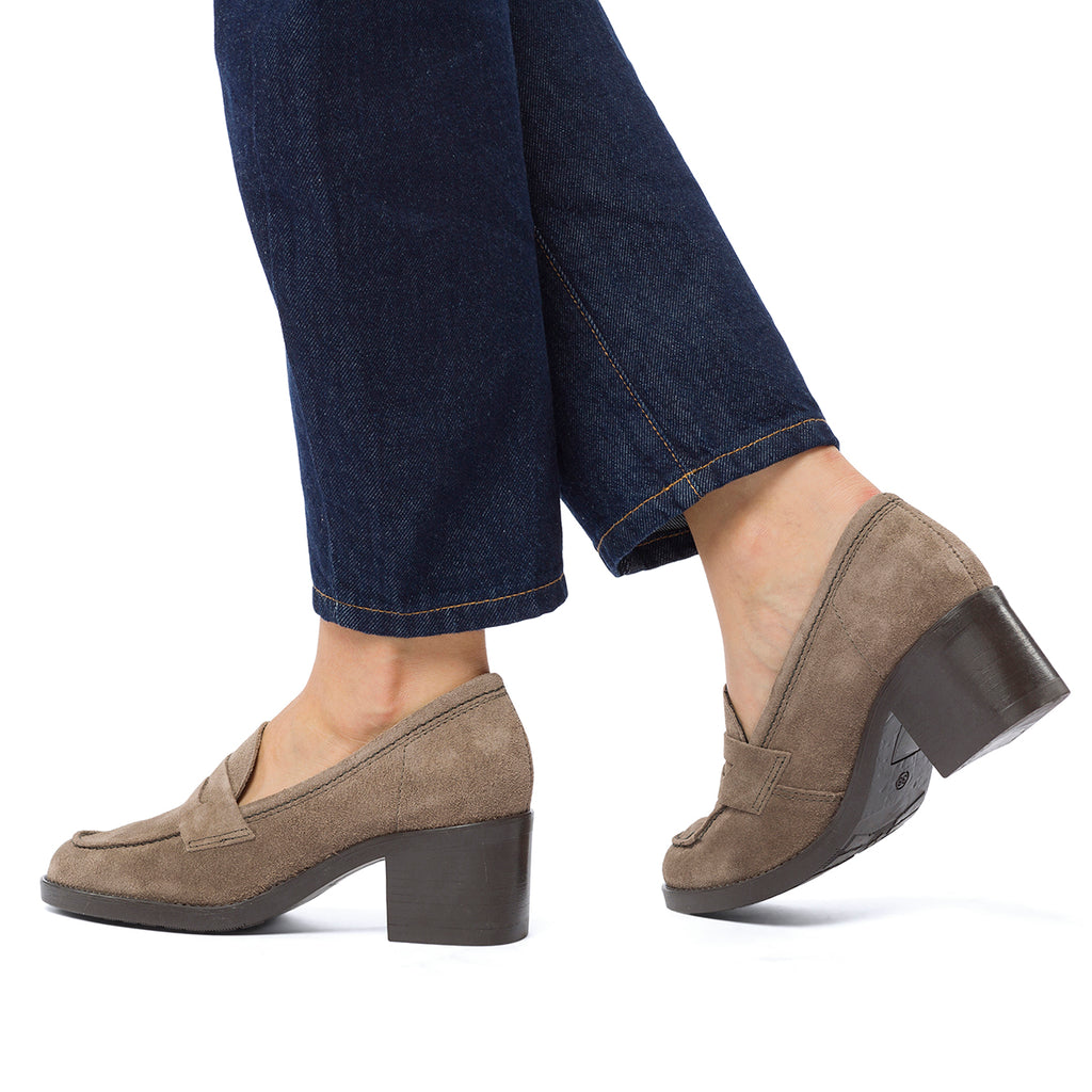 Mocassini marroni in pelle da donna con tacco a blocco 6 cm P Essentiials