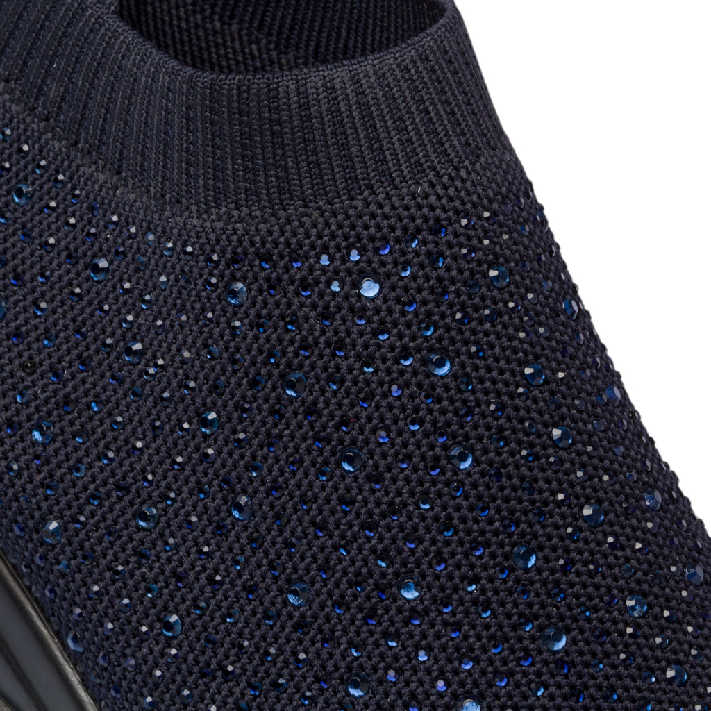 Sneakers blu in tessuto mesh con piccole borchie Lora Ferres