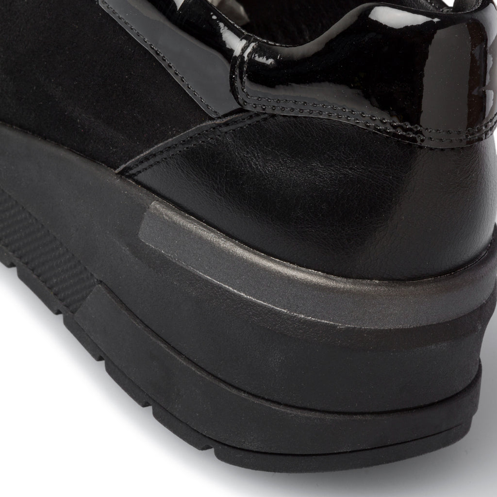 Slip-on comfort nere con zip laterali P Soft