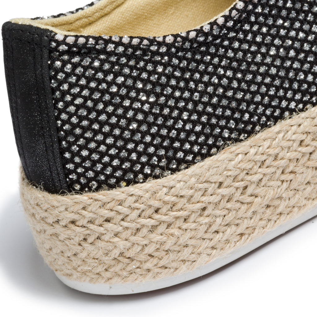Sneakers nere in tessuto con suola in corda Lora Ferres