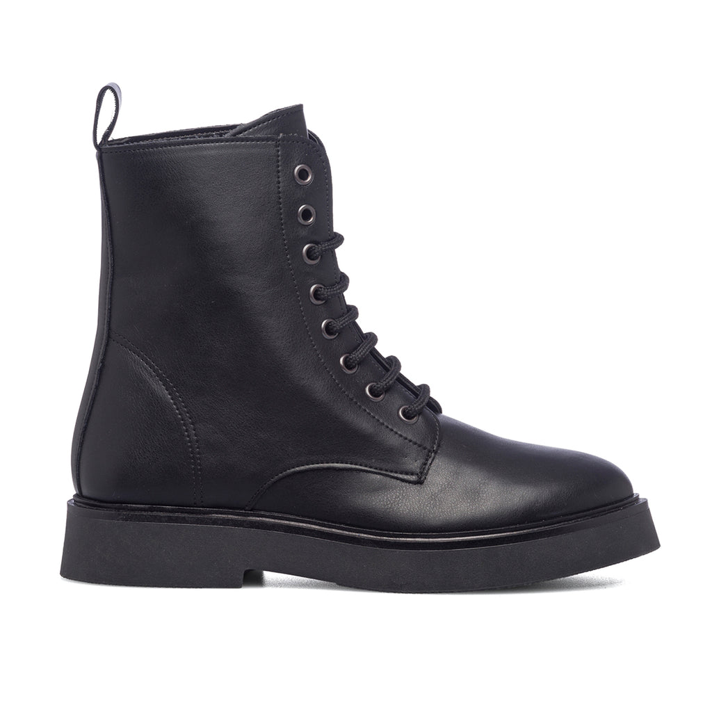 Anfibi neri con occhielli in metallo Swish Jeans