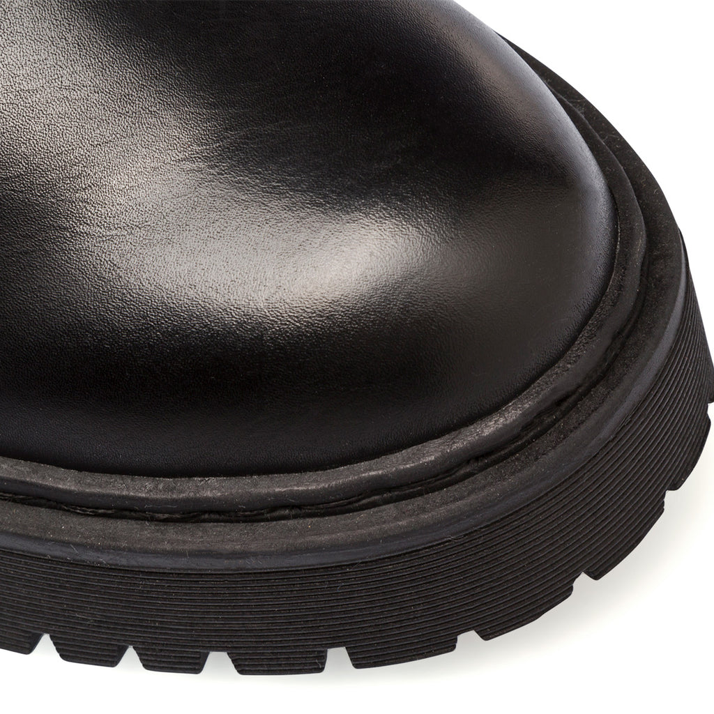 Anfibi neri da donna con suola chunky Lora Ferres