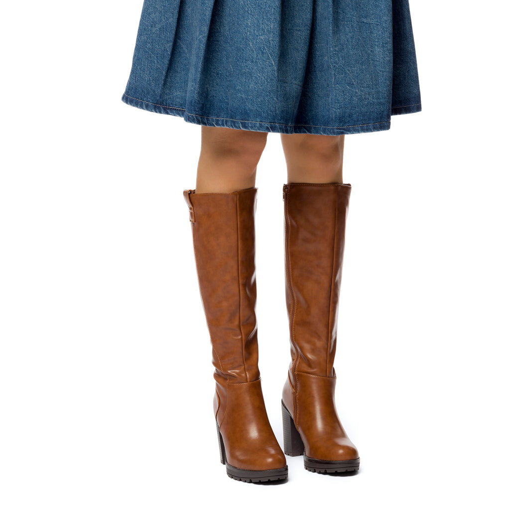 Stivali marrone da donna con tacco 10 cm e suola carrarmato Swish Jeans