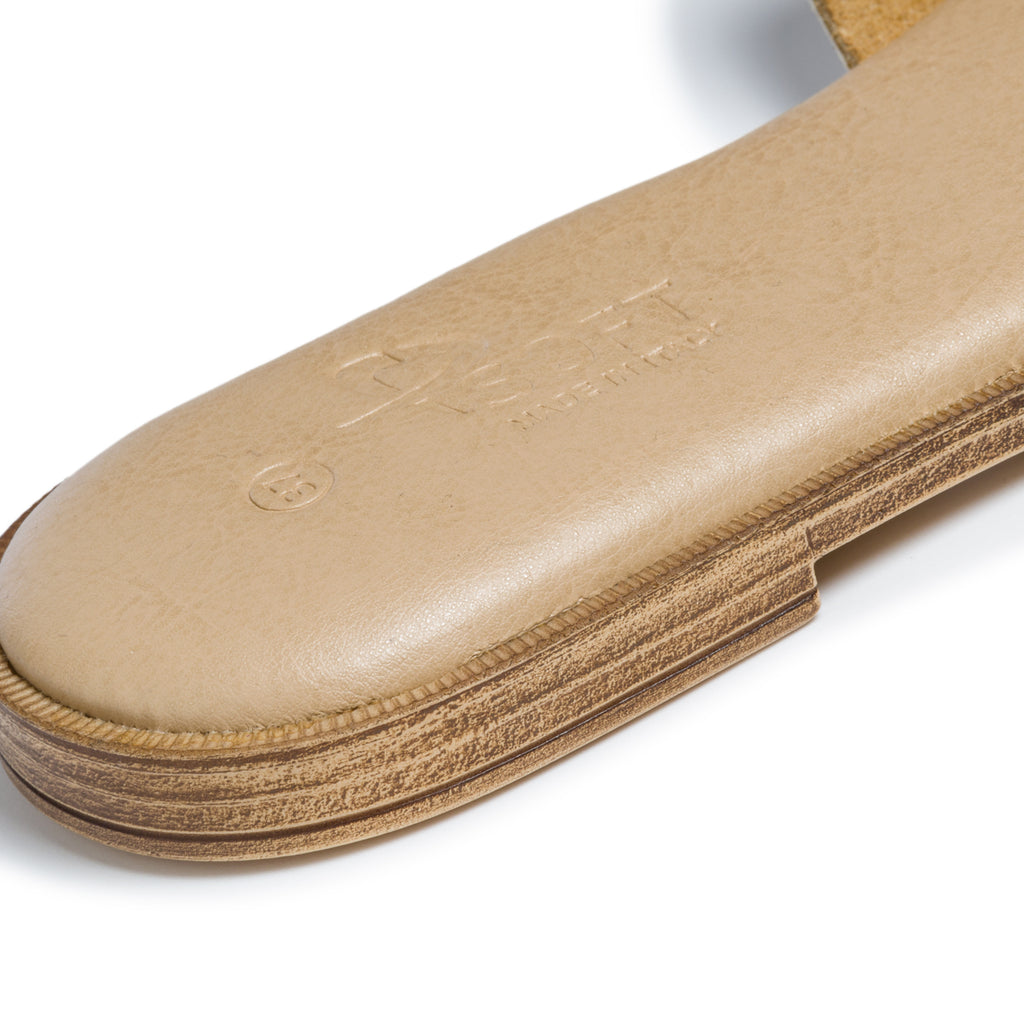 Ciabatte bianche con fasce intrecciate Lora Ferres