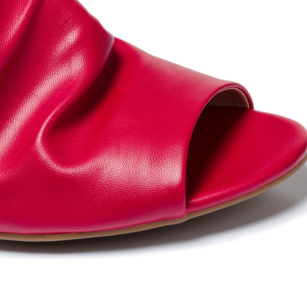 Sabot rosse in similpelle arricciata con dettaglio laminato Lora Ferres